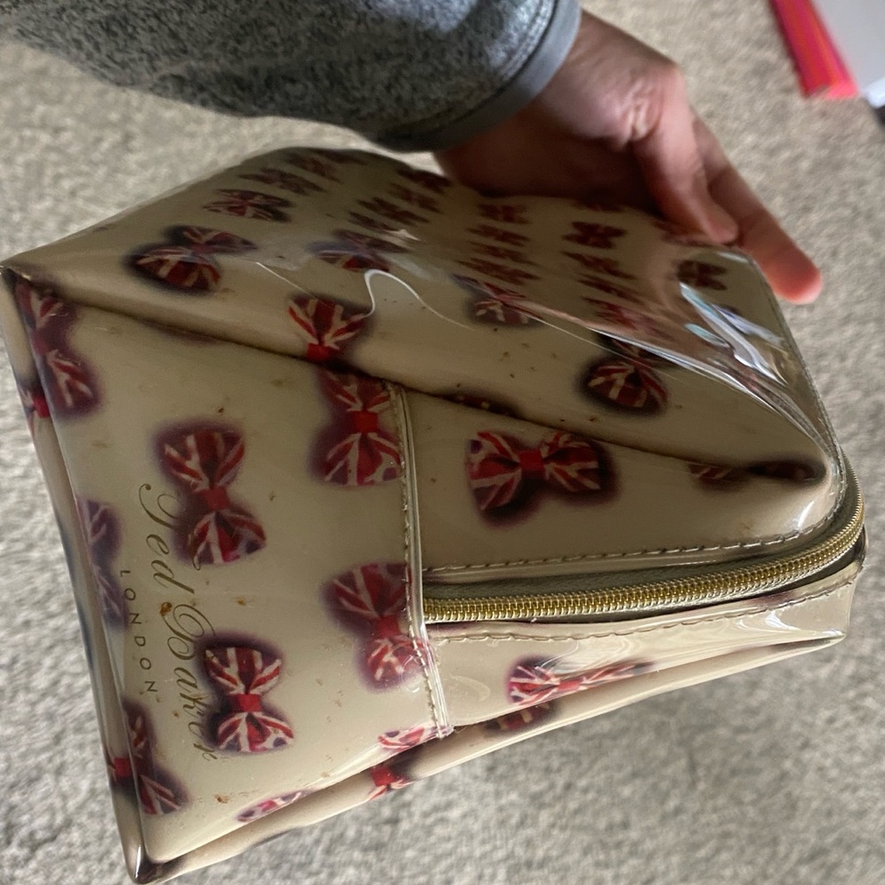 Ted Baker zipper pouch